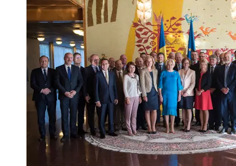 Dăncilă s-a întâlnit la Guvern cu ambasadorii UE la București; Raportul GRECO, modificările Codurilor și mutarea Ambasadei din Israel, pe agenda discuției