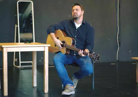 A murit un fost instrumentist din orchestra lui Horia Brenciu. "Știu că mai aveai multe de cântat"