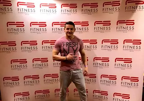 EXCLUSIV/ Ciprian Sfichi, polițistul atacat cu sabia în Suceava, a fost externat pentru a sta cu familia