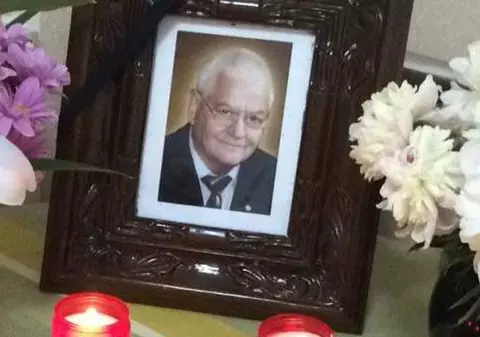 Doctorul Ioan Munteanu a murit. Medicul a realizat prima fertilizare in vitro din România