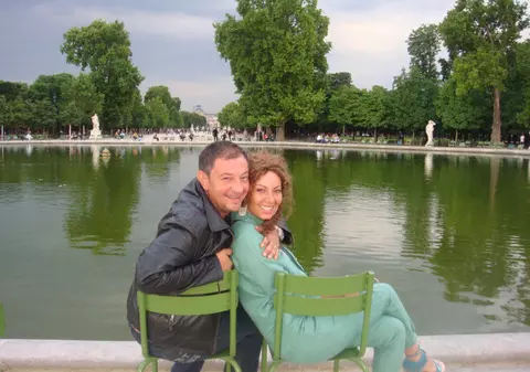 EXCLUSIV/De dragul copiilor, Bodo a cumpărat o casă la țară. Vrea să-i facă să uite de tabletă și de televizor