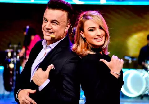 VIDEO EXCLUSIV. Ce s-a întâmplat cu colaborarea dintre fiica lui Adrian Enache și Domnul Problemă. “I-am făcut o melodie. Poate o să...”