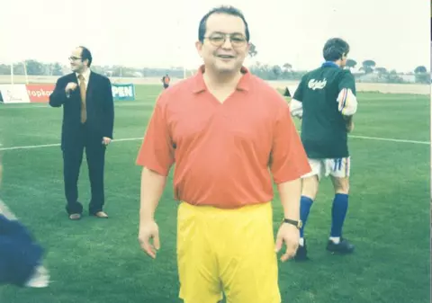 Atunci și Acum/ Emil Boc, premierul din perioada crizei economice, ales de patru ori primar al Clujului