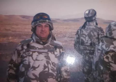 Florin Ciunterei, șoferul găsit mort în Franța, era militar în rezervă. Bistrițeanul luptase în Afganistan