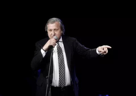 Ce spune Ilie Năstase despre scandalul Charlie Hebdo - Simona Halep