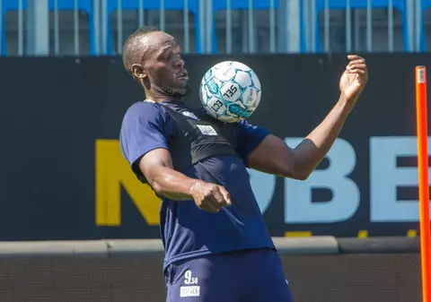 Usain Bolt se antrenează cu echipa norvegiană Stromsgodset | VIDEO