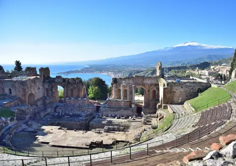(P) Sicilia, Sardinia și Corsica – insulele frumuseții