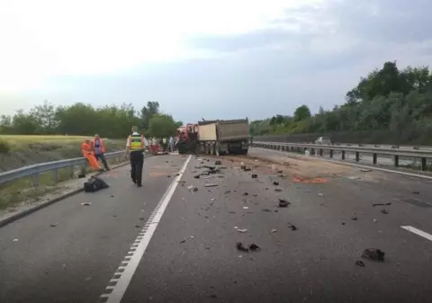 UPDATE / Nouă români morți într-un accident în Ungaria. Victimele se întorceau de la muncă, din Slovenia