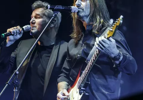 EXCLUSIV/ Nuțu Olteanu, membru fondator al trupei Iris, are o formă rară de cancer. A început tratamentul și nu mai poate cânta