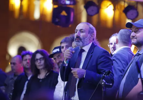 O zi fără proteste în Armenia. Pașinian a cerut pauză pentru negocieri