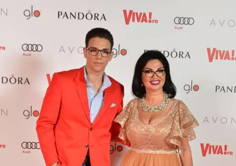 Ozana Barabancea, apariție surprinzătoare la un eveniment. Prietenii virtuali nu s-au abținut. “Arăți grozav”