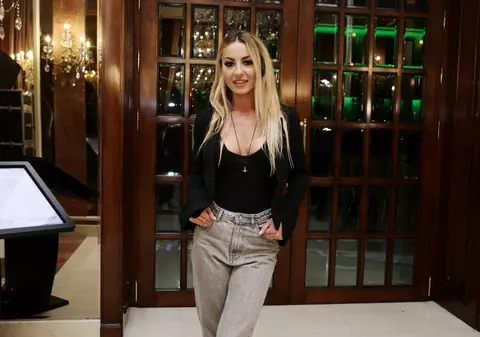Flavia își pune aparat dentar! A suferit deja patru intervenții chirugicale