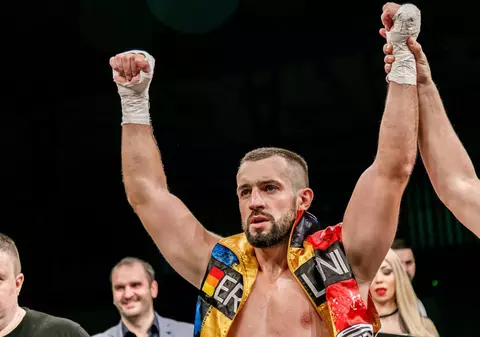 Sebastian Cozmâncă este revelația kickboxing-ului românesc din acest an. Promite să facă spectacol la toate meciurile