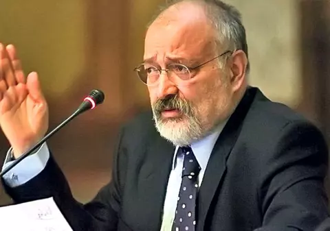 Cum l-a blocat Stelian Tănase pe Prelipceanu în direct rostind repetat M**e PSD, aseară, la Digi!