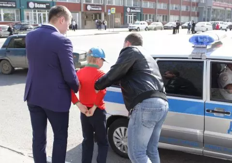 Un copil a fost reținut la o manifestație împotriva lui Vladimir Putin / FOTO