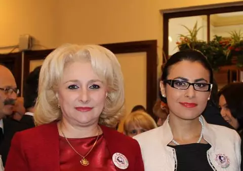 Înlocuitoarea Vioricăi Dăncilă la Bruxelles a promovat pe Facebook un clip despre comunism, pe acorduri de manele