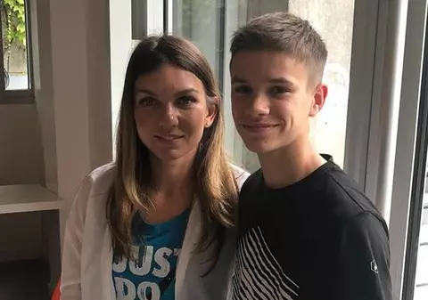 Simona Halep și Romeo Beckham, poză de colecție