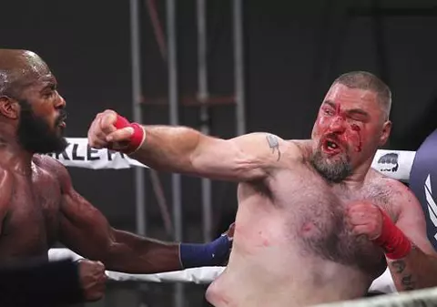 Box fără mănuși. În SUA a revenit un sport care dispăruse în 1889 / VIDEO