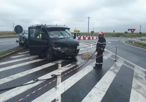 Accident cu 13 răniți în Teleorman. Patru dintre victime au fost duse la spital