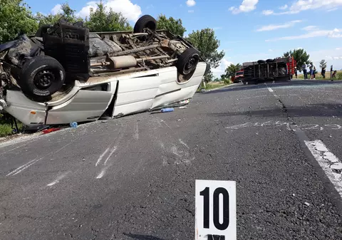 Accident în Ungaria cu 10 răniți, în apropierea graniței cu România. MAE: Opt români au fost răniți