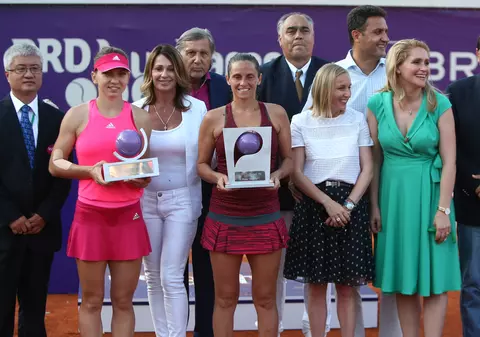 Victor Ponta - fluierat în 2014, Firea - huiduită în 2018. Politicienii, taxați de către publicul de tenis / VIDEO