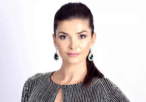 Alina Pușcaș a dat-o de gol pe Anca Țurcașiu. Ritualul pe care cântăreața îl respectă în orice situație