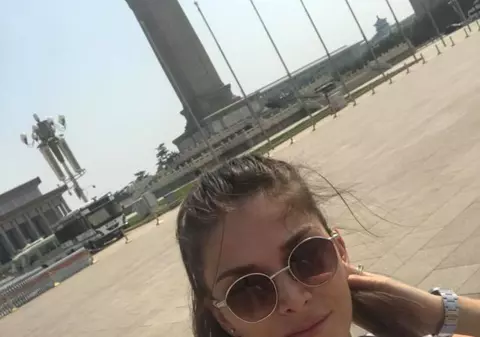 Alina Pușcaș, mai fericită ca niciodată alături de soțul ei. Sărut pătimaș în public | FOTO