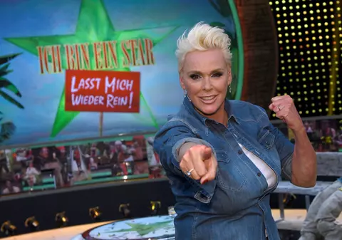 FOTO | Brigitte Nielsen, prima imagine cu bebelușul pe care l-a născut la vârsta de 54 de ani