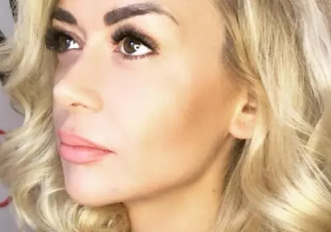 Denisa de la Bambi, în vacanță cu iubitul. Ce i-a transmis de ziua lui