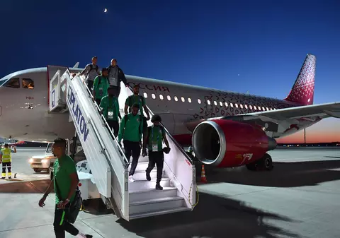 Avionul saudiților a luat foc în drum spre meciul de la Rostov, cu Uruguay, de la Campionatul Mondial de fotbal Rusia 2018 / VIDEO