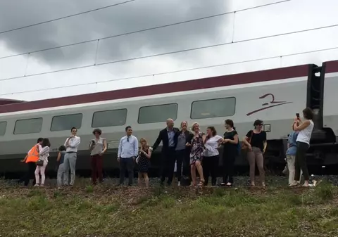 Europarlamentari blocați într-un tren spre Strasbourg