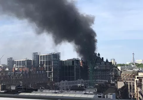 VIDEO / Incendiu la Mandarin Oriental Hotel din Londra. Clădirea a fost recent renovată
