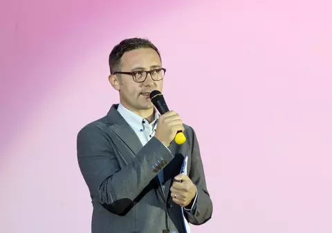 Un nou scandal la MȚR: Tudor Giurgiu acuză cenzurarea unui "film românesc cu lesbiene"