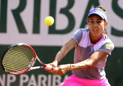 Mihaela Buzărnescu s-a calificat în semifinalele probei de dublu la Nottingham