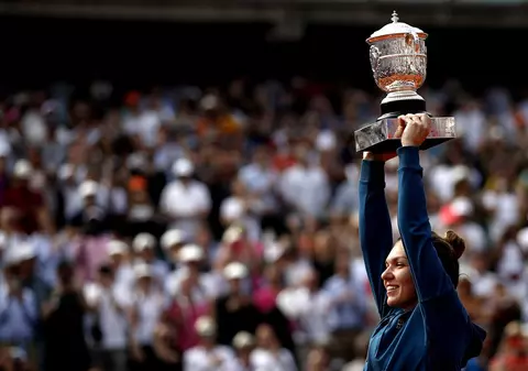 Magda Vasiliu, enervată de tratamentul primit de Simona Halep. "Și îți permiți acum să o trimiți  în fața unor trepte la Arena Națională??????"