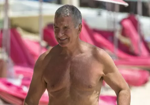 Cum arată Graeme Souness, ”killerul” fostului dinamovist Lică Movilă. Scoțianul, la plajă cu soția / GALERIE FOTO&VIDEO