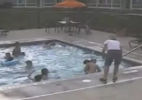 VIDEO| Momentul uimitor în care un băiat de 13 ani salvează de la înec un alt copil
