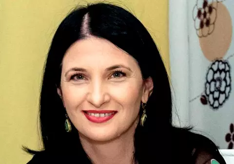 Interviu LIVE cu Liliana Maria Toderiuc, inspector general școlar adjunct al ISMB. Vorbim despre Evaluarea Națională! Ce sfaturi le oferă elevilor