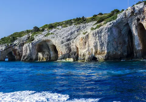 (P) Încântătoarele plaje ale insulei Zakynthos, pe care să te răsfeți la soare