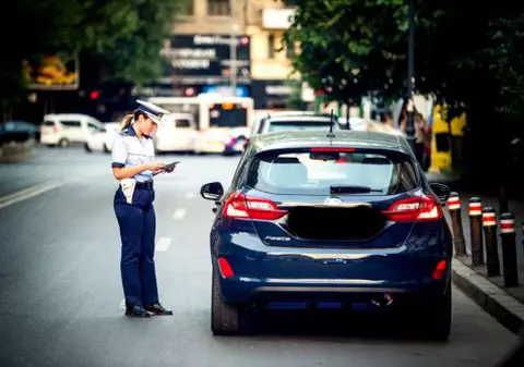 Legea care ar putea lăsa fără permis mii de șoferi. Conducătorii auto vor fi obligați să asculte de medici