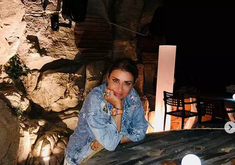 Anamaria Prodan, criticată după ce s-a afișat în costum de baie la plajă. "Doliul a apus în fața banilor și a răsfățului"