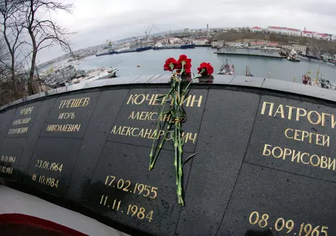 Pilot rus crezut mort în Afganistan, găsit viu după 30 de ani