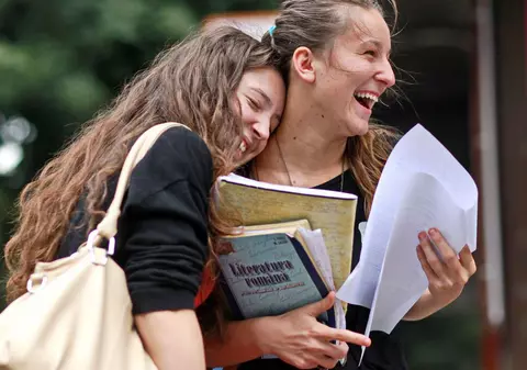 Reacţii după proba de matematică de la BAC: Integralele a fost foarte grele şi lungi, m-am săturat să merg la şcoală