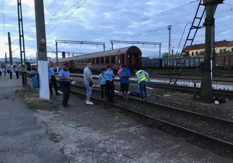 Un bărbat a murit în Târgu Jiu după ce a coborât din tren în mers. Plecase în direcția greșită