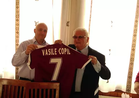 A murit Vasile Copil, fostă glorie a Rapidului