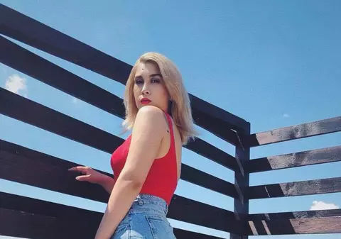 Adda, dans la bară în fața tuturor. “Cam atât de sexy am reușit să fiu”