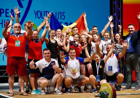 Record de medalii obținute de România la Campionatekle Europene de haltere U 15 și U 17