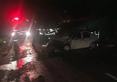 Accident grav în localitatea Muntenii de Jos din Vaslui. Şapte persoane, printre care o gravidă, la spital. A fost activat planul roşu