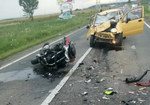 Un polițist pe motocicletă a murit pe DN 71, în județul Dâmbovița. Era agent rutier și mergea spre serviciu