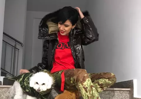 VIDEO/ Cățelușa Adelinei Pestrițu aduce bani în casă. “Nobby își acoperă singură cheltuielile”